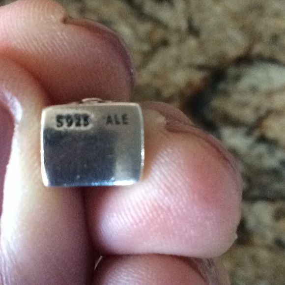 Pandora Retired Handbag Charm - Picture 3 of 4